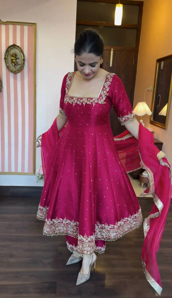 Prachi's Pink Havy Vichitra Silk Designer Suit Set