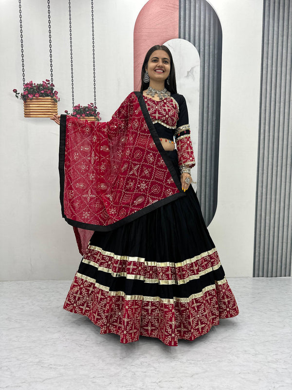 Ridhi Black & Maroon Bandhani Mirror Work Lehenga Choli Set