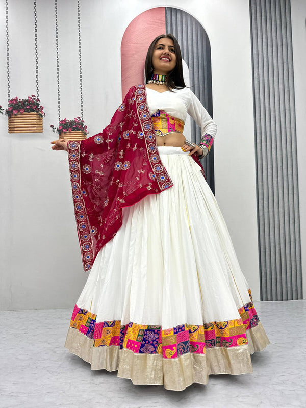 Navratri Glamour Elegant White Pure Cotton Lehenga Choli