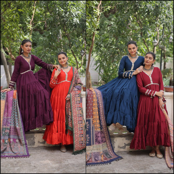 Samaira PRODUCT DETAILS :Festive Glow Designer Tiered Anarkali Gown with Heritage Print Dupatta