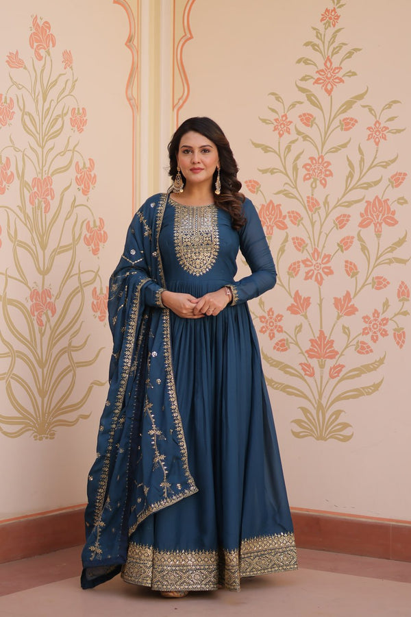 Aaradhya’s Royal Radiance Anarkali Gown