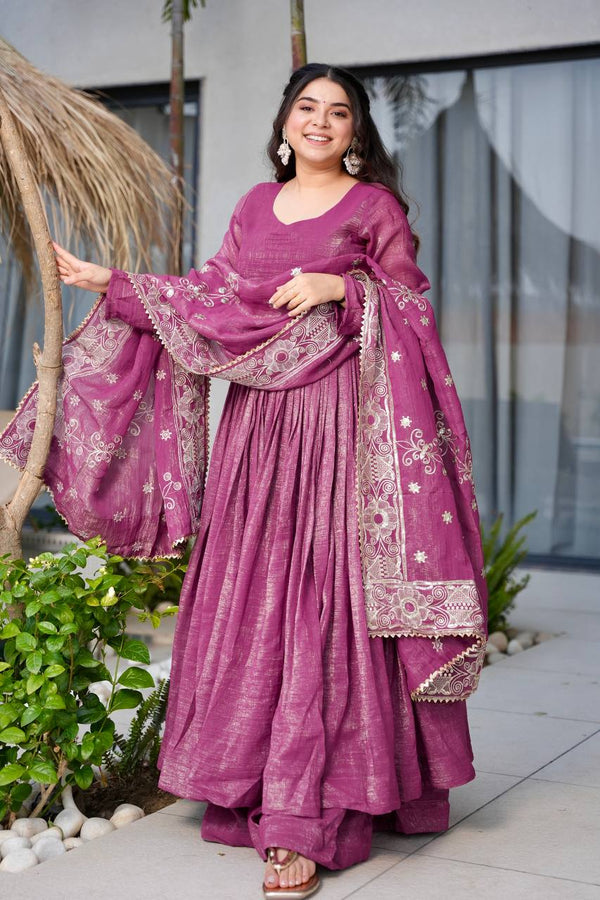 Gulveen Glint Suit Set